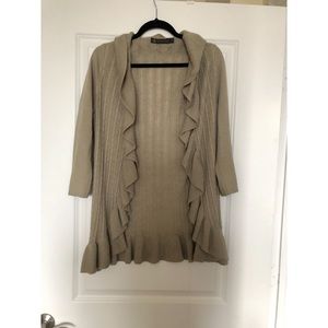 Outback Red 3/4 sleeve sweater